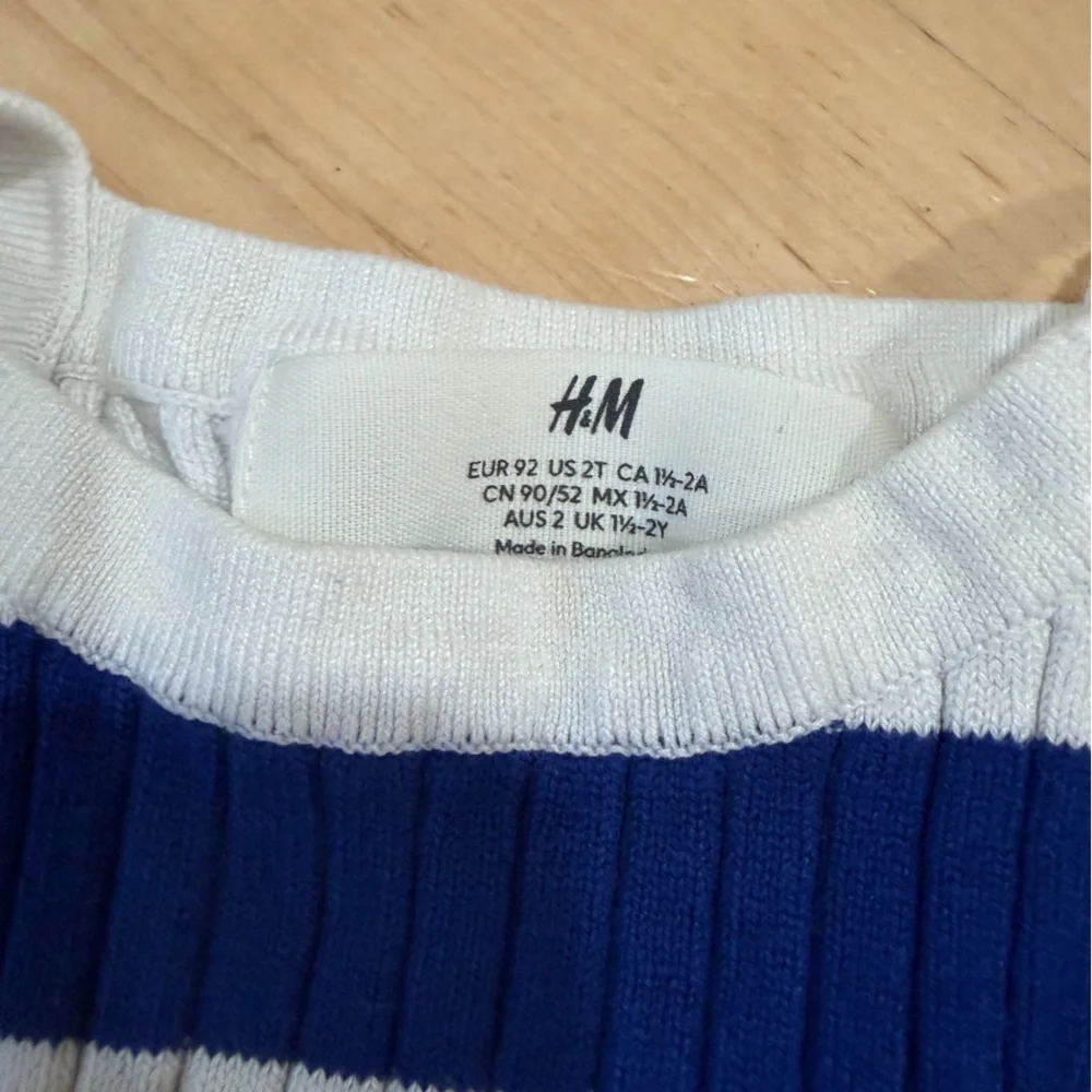 H&M Navy and White Knit Top
